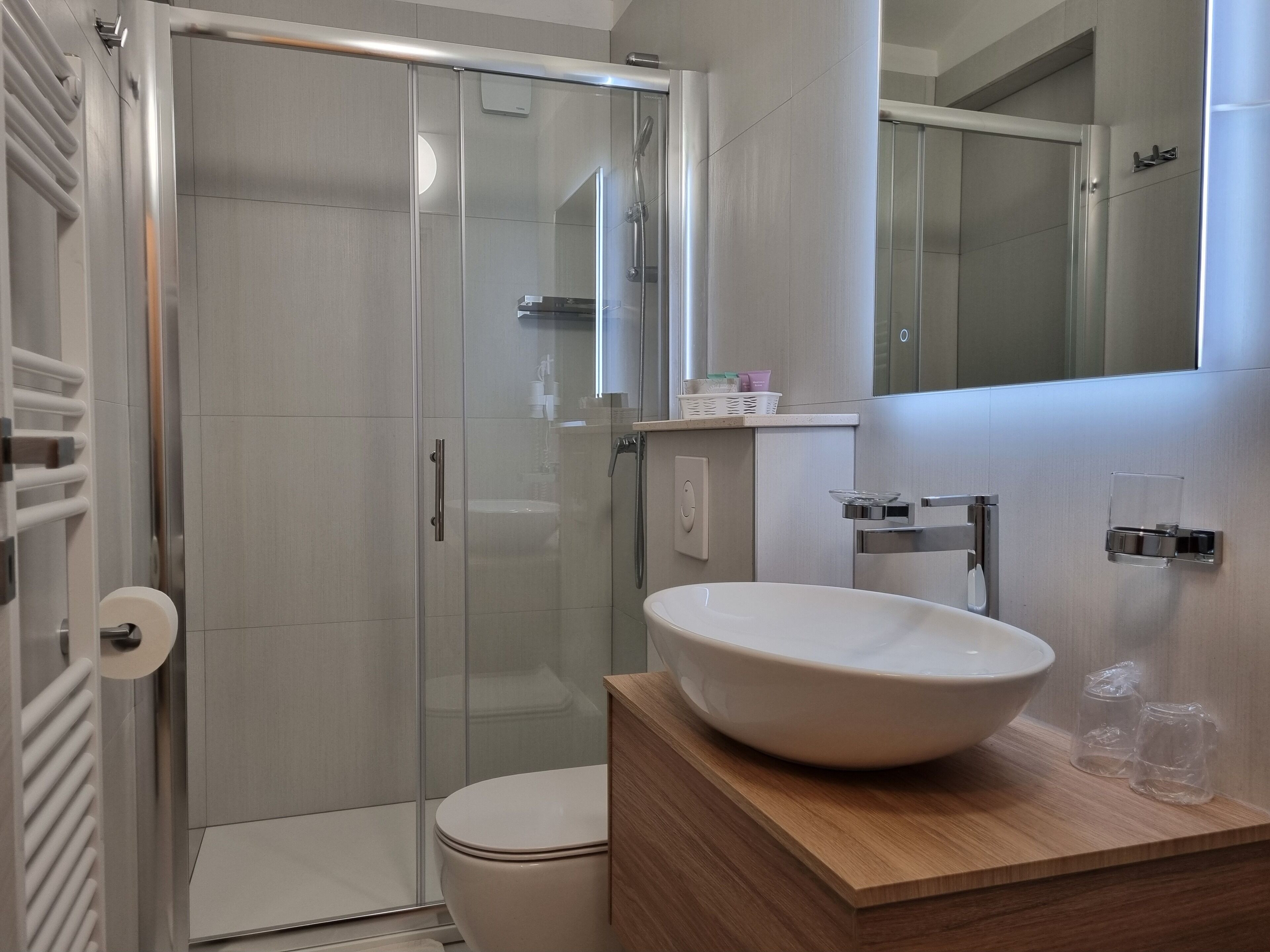 family room, balcony | bathroom | free toiletries, hair dryer, towels