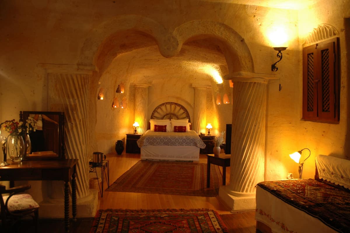 APRODITE, Honeymoon Suit, 1 Buyuk (Queen) Boy Yatak, Jakuzi, Vadi Manzarali , No:105 | 1 slaapkamer, lakens van Egyptisch katoen, luxe beddengoed