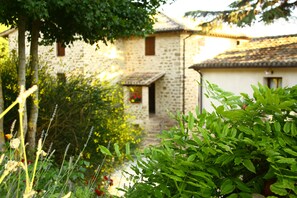 Fachada del alojamiento