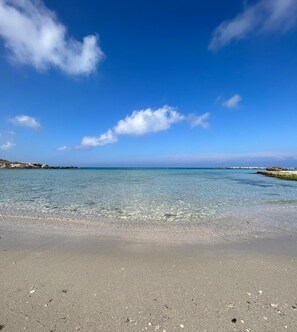 Unclassified image, 3 of 52, button - La Plancia (Otranto)