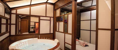 Japanese-style Studio Suite