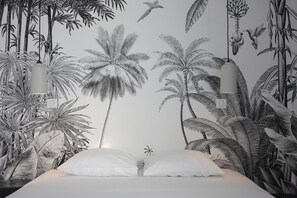 Premium bedding, individually decorated, desk, laptop workspace - Saint-Louis (Brest)