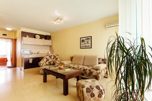 Televisión LCD, chimenea