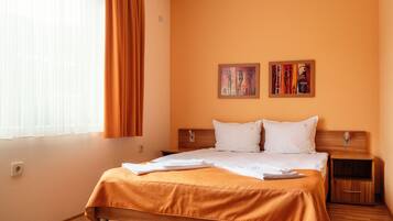 Ropa de cama de alta calidad, colchones Select Comfort, minibar