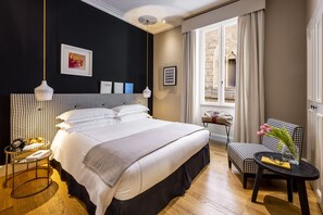 Hypo-allergenic bedding, free minibar, in-room safe - Nerva Boutique Hotel (Rome)