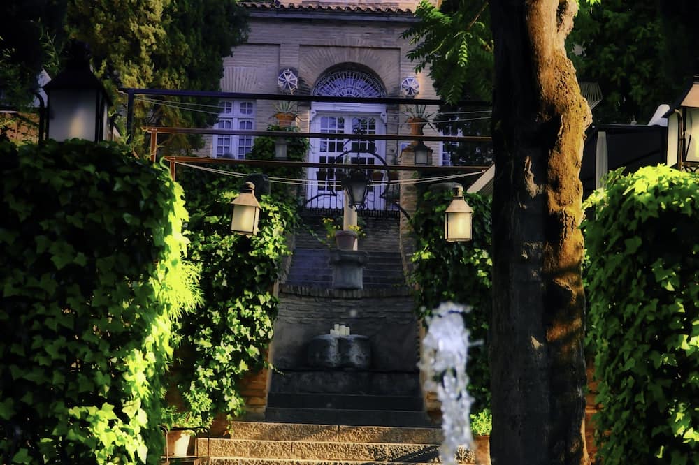 Hacienda Del Cardenal
