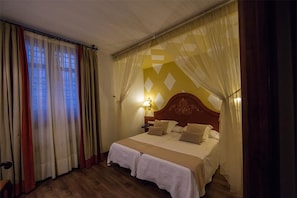 1 bedroom, in-room safe, individually decorated, free WiFi