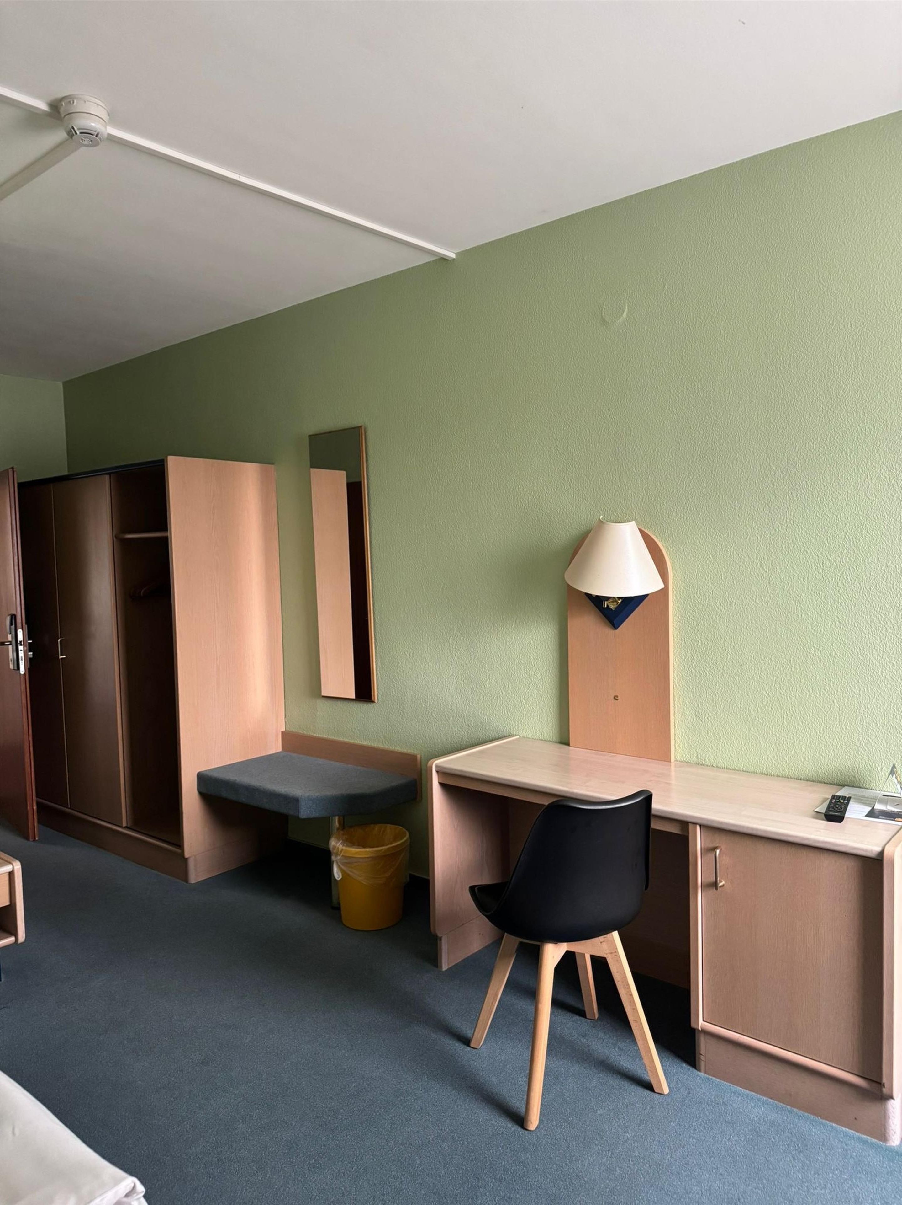 Desk, soundproofing, iron/ironing board (on request), WiFi (free)