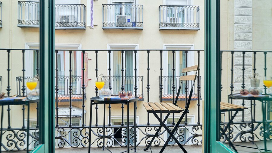 Blume Cruz Suites