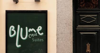 Blume Cruz Suites