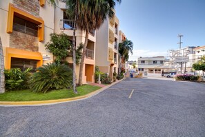 Exterior detail - Apart-Hotel Plaza Colonial (Santo Domingo)