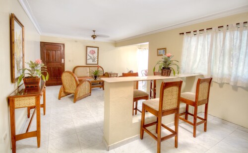 Apart-Hotel Plaza Colonial