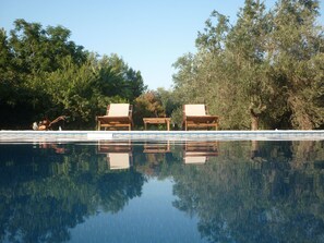 Seasonal outdoor pool, pool umbrellas, pool loungers - Villa Giuliana (Arnesano)