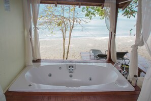 Terrace/patio - Centara Chaan Talay Resort & Villas (Trat)