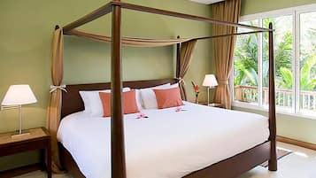 1 soverom, minibar, safe på rommet og skrivebord