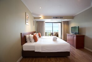 3 Bedrooms Suite | Caja fuerte, escritorio, tabla de planchar con plancha y wifi gratis