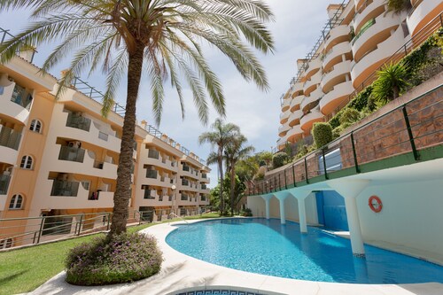 Apartamentos Señorío de Aloha