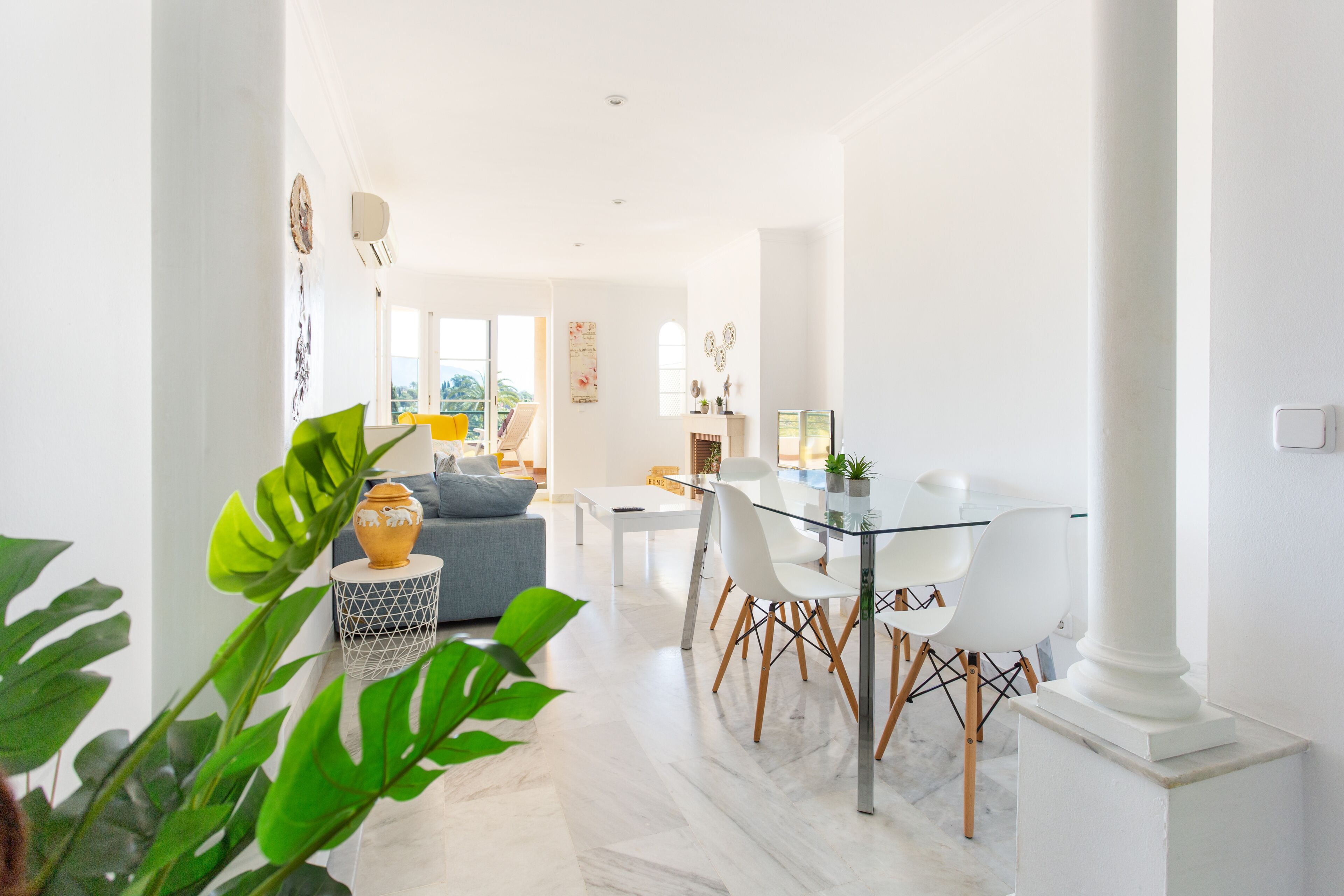 Appartement, 2 slaapkamers | Woonkamer | Flatscreentelevisie