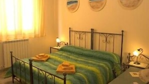 Unclassified image, 2 of 33, button - I Colori del Sole (Fiumefreddo di Sicilia)