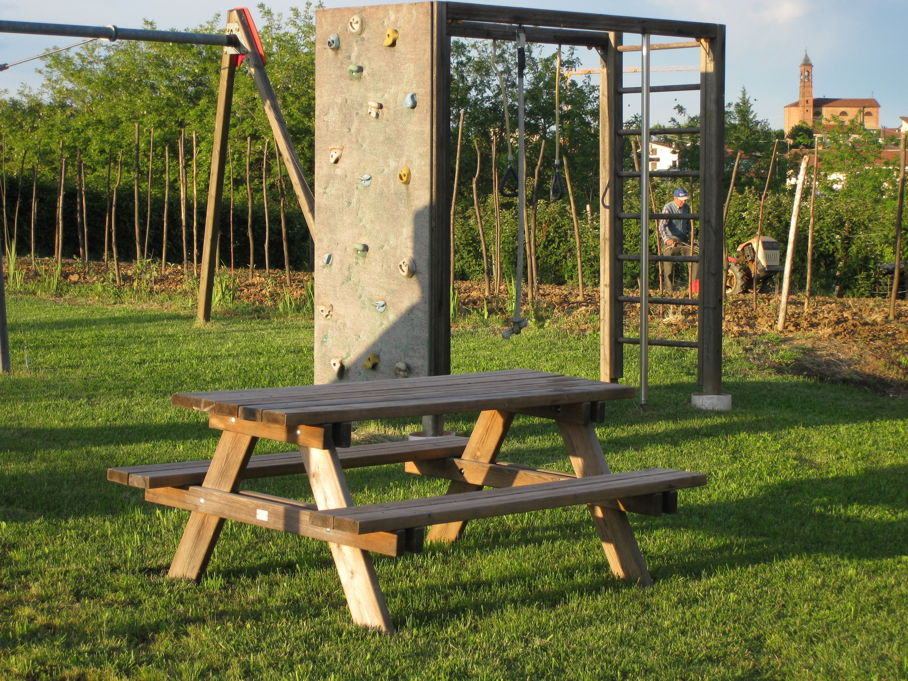 Area giochi per bambini (all'aperto)
