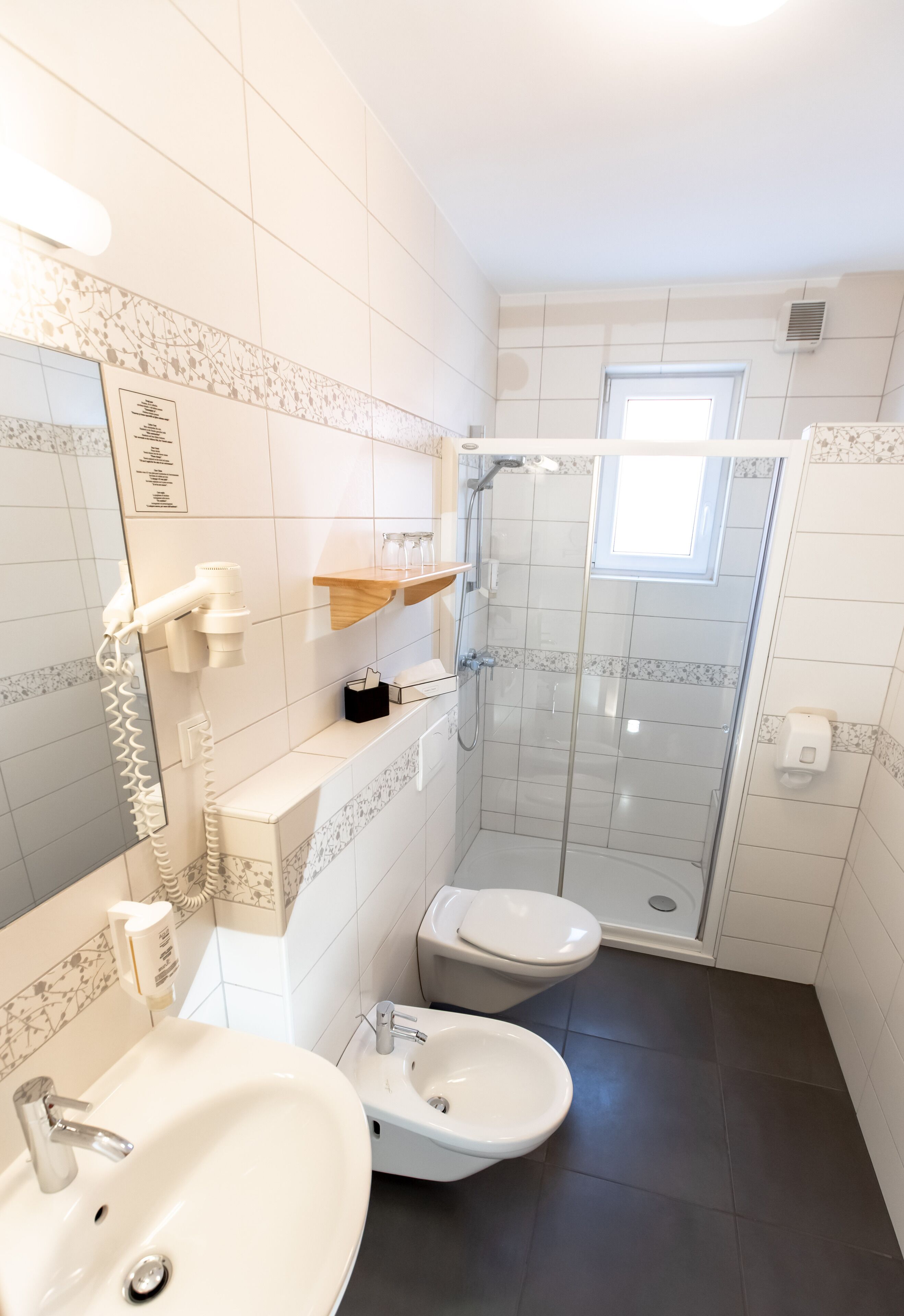 double or twin room, 1 bedroom | bathroom | shower, hair dryer, towels