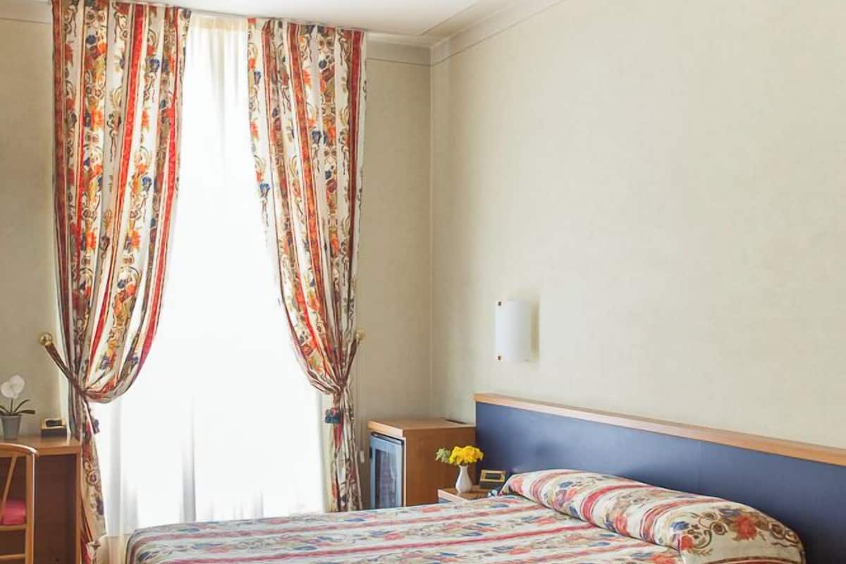 미니바, 책상, 방음 설비, 무료 WiFi