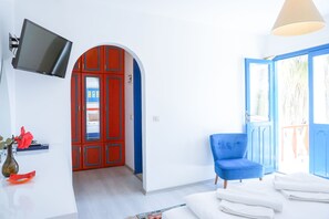 1 bedroom, in-room safe, soundproofing, iron/ironing board - Su Hotel (Bodrum)