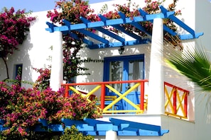 Grand Suite, Pool View | Balcony - Su Hotel (Bodrum)