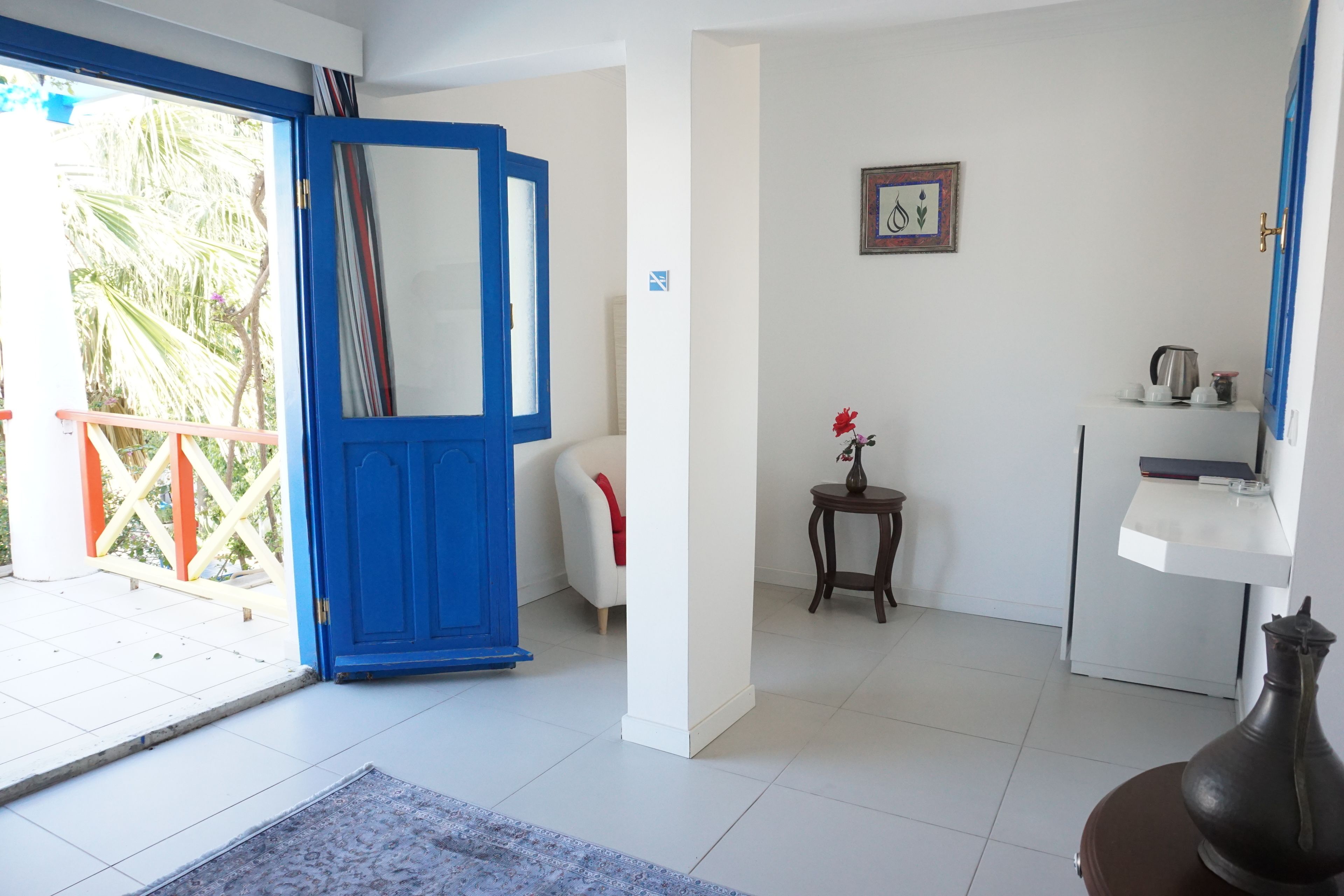 junior suite | living area | 55-cm tv with satellite channels