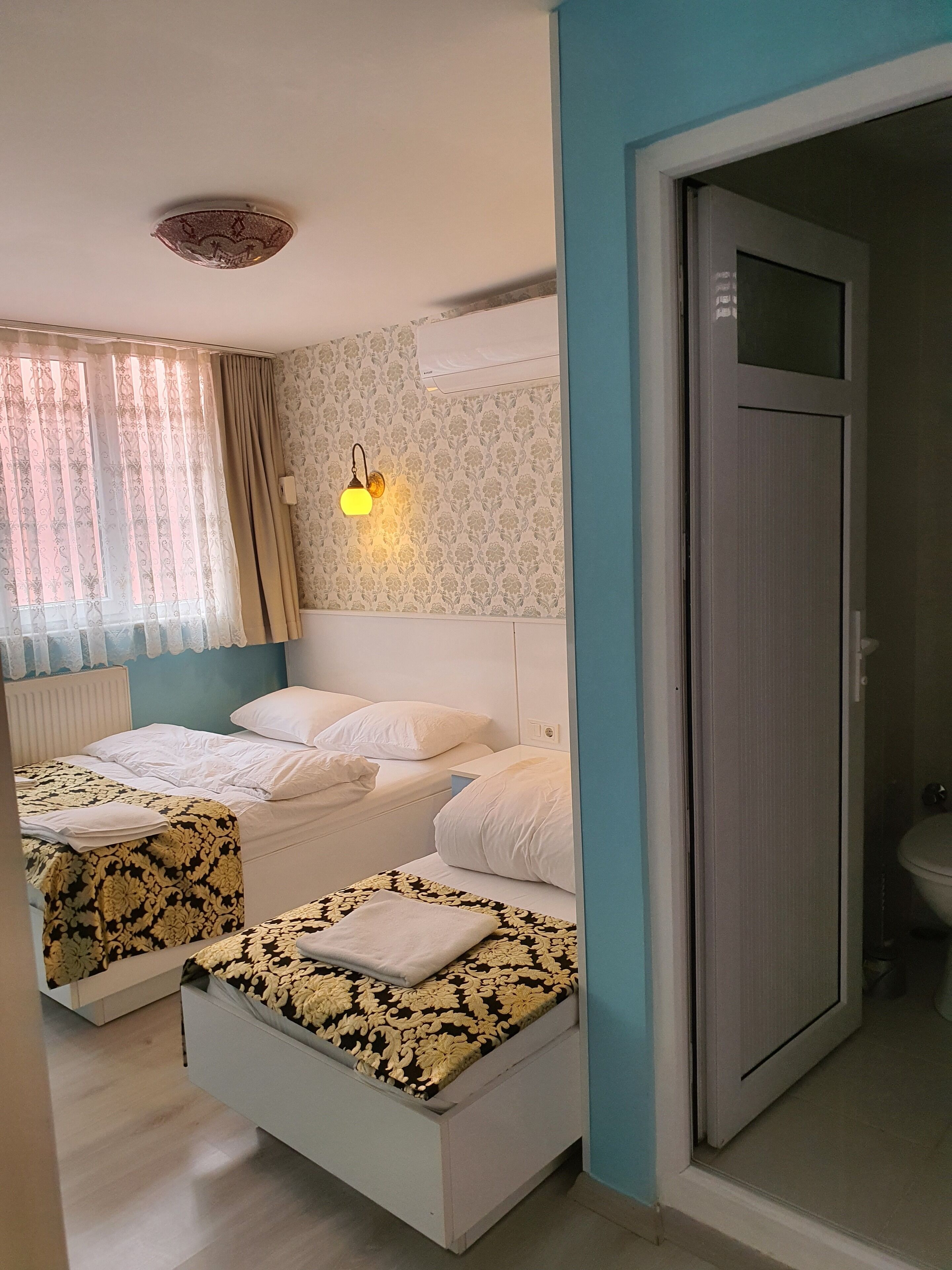 Photo - Tulip Guesthouse