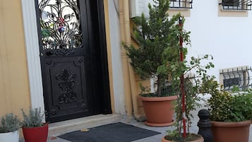 Lối vào nơi lưu trú