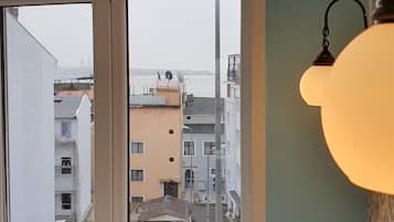 Phòng đôi Deluxe | Két bảo mật tại phòng, phòng cách âm, bàn ủi/dụng cụ ủi quần áo