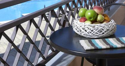 Avantis Suites Hotel