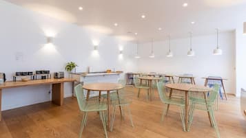 Daily buffet breakfast (EUR 12.50 per person)