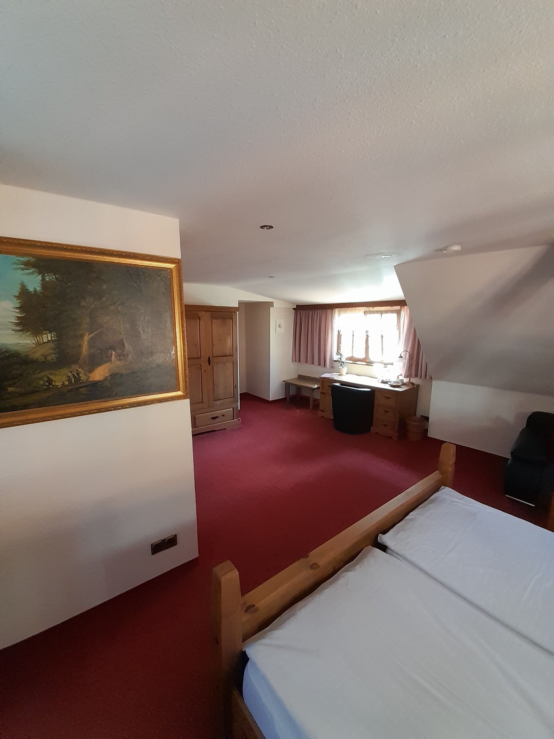 standard double room, non smoking | individually furnished, soundproofing, free wifi