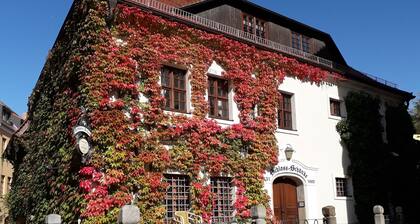 Schloss-Schänke Hotel garni und Weinverkauf