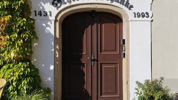 Overnatningsstedets facade