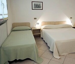 Desk, free cots/infant beds