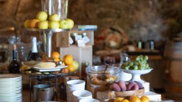 Colazione a buffet inclusa, servita tutte le mattine