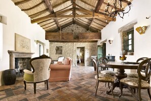 Villa (Piscina Privata) | Zona de estar