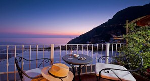 Classic Double Room, 1 Bedroom, Terrace, Sea View | Terrace/patio - Hotel Villa Gabrisa (Positano)