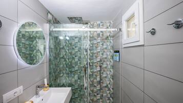 Suite, Sea View, Annex Building | Bathroom