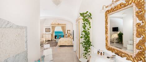 Romantic Suite, 1 Bedroom, Balcony, Sea View | Premium bedding, down comforters, pillowtop beds, minibar