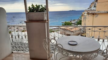 Double Room, Sea View | Terrace/patio