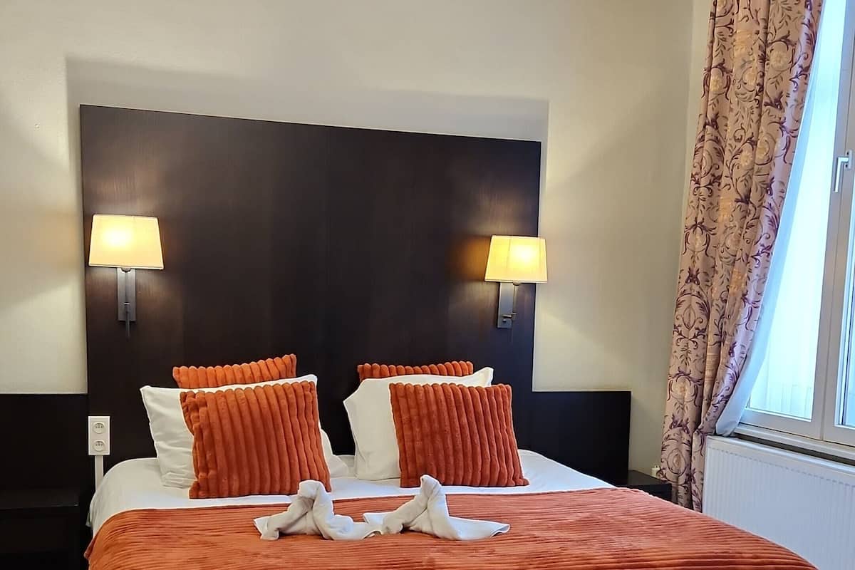 Classic Quadruple Room, 1 Bedroom | Premium bedding, blackout drapes, free WiFi, bed sheets