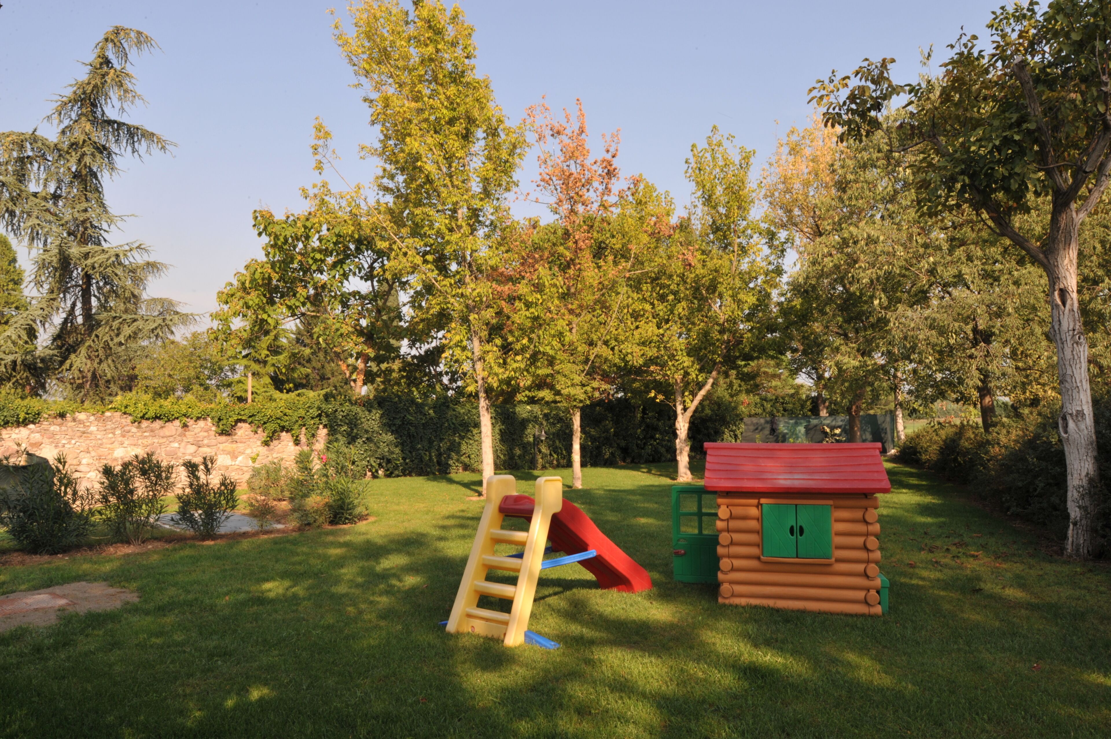 Children's play area - outdoor