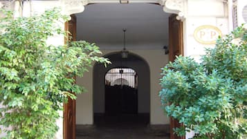 Entrada de la propiedad