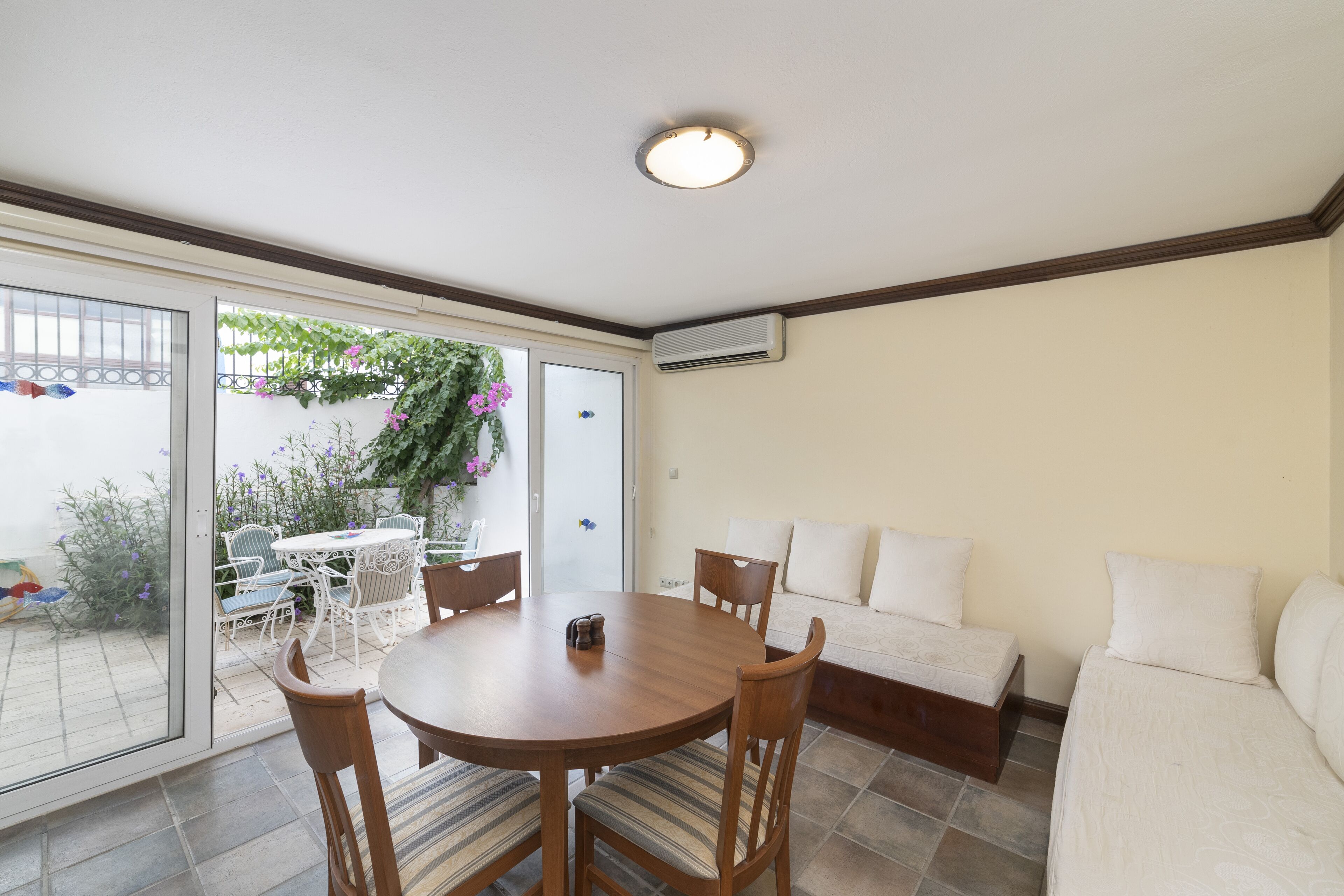 Photo - Seckin Konaklar