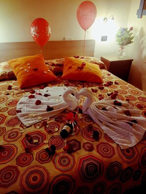 In-room safe, desk, soundproofing, free WiFi - Casa del Monacone (Naples)