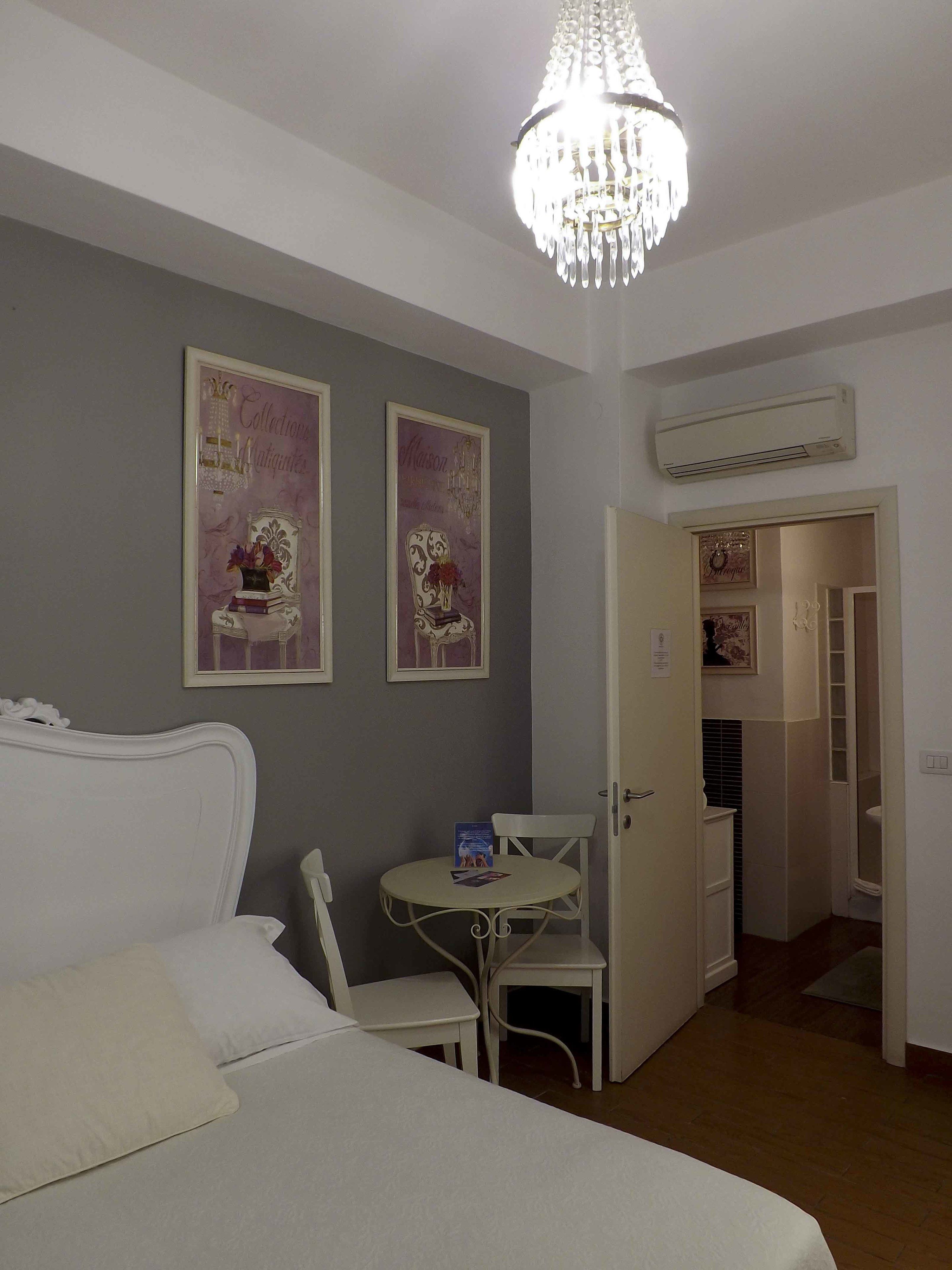 Camera doppia | Minibar, una scrivania, Wi-Fi gratuito